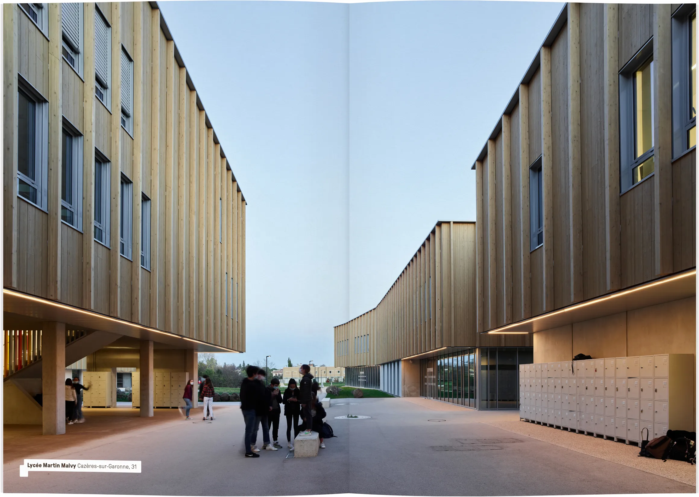 Gabarit de fiche projet Lycée Martin Malvy pour Séquences — design print de document de présentation architecturale, graphiste freelance Occitanie