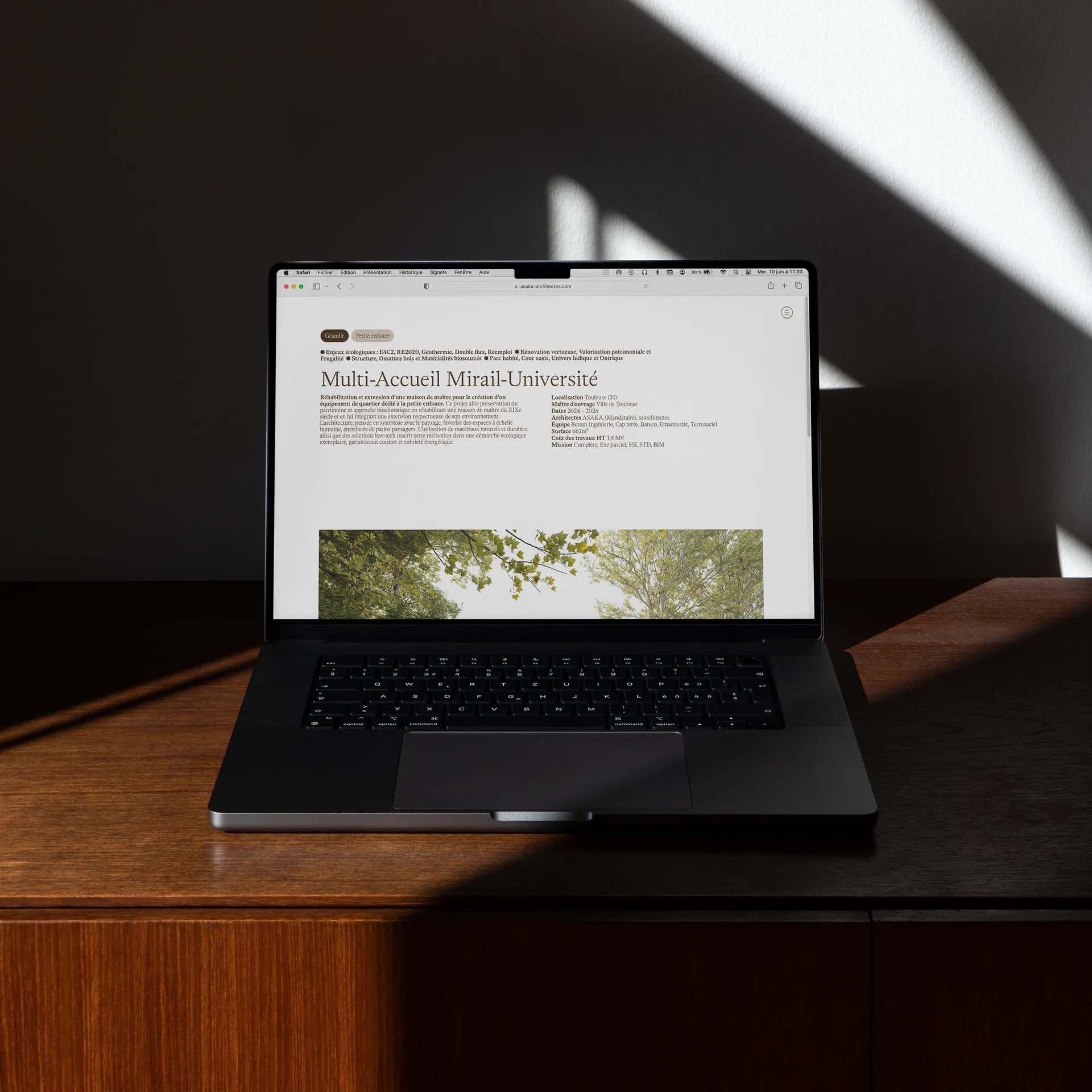 Identité visuelle (hors logo), site internet et gabarits de documents pour Asaka