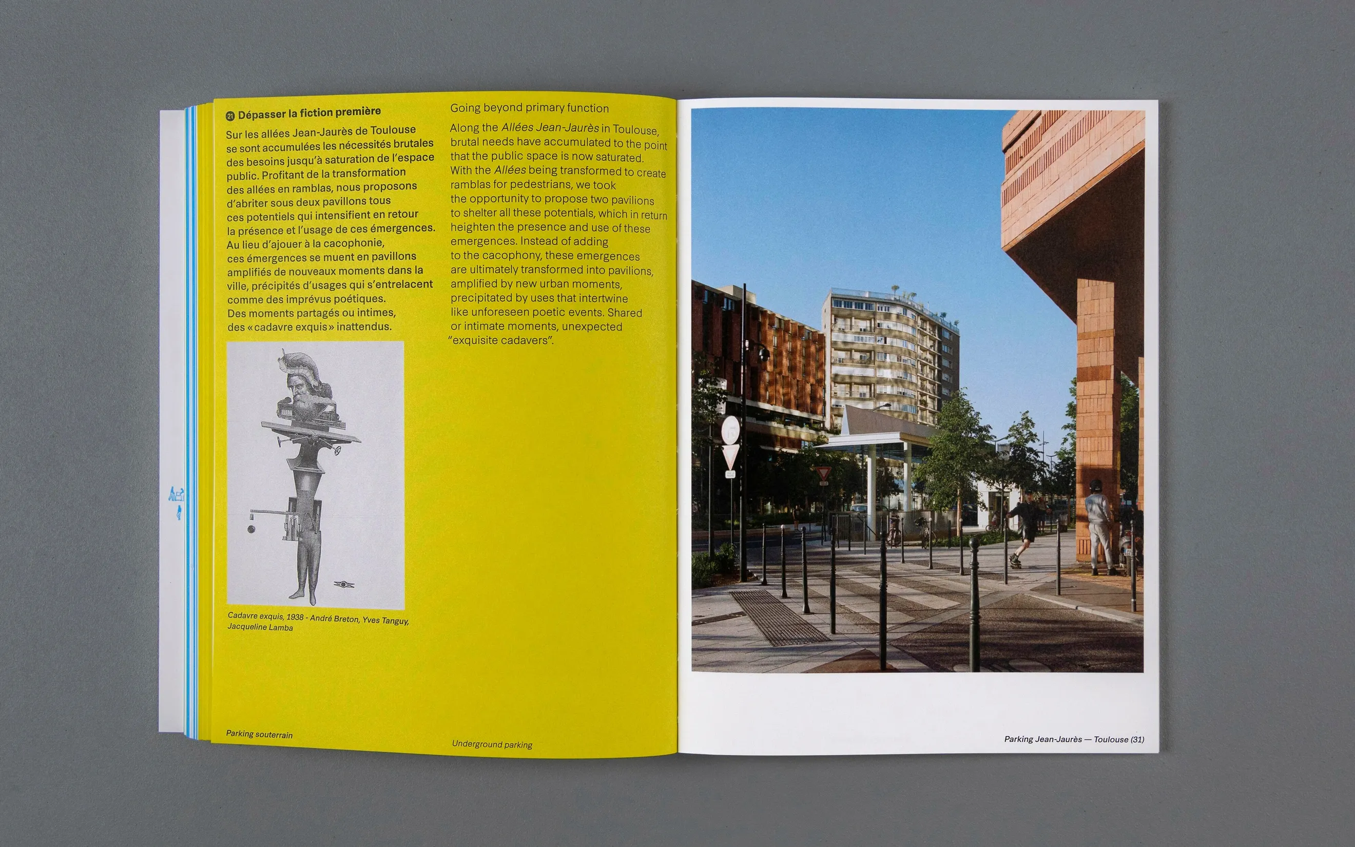 Double page jaune avec photographies de réalisations dans le livre Architecture enrichie — design éditorial pour monographie d'agence d'architecture, graphiste freelance Toulouse, Occitanie