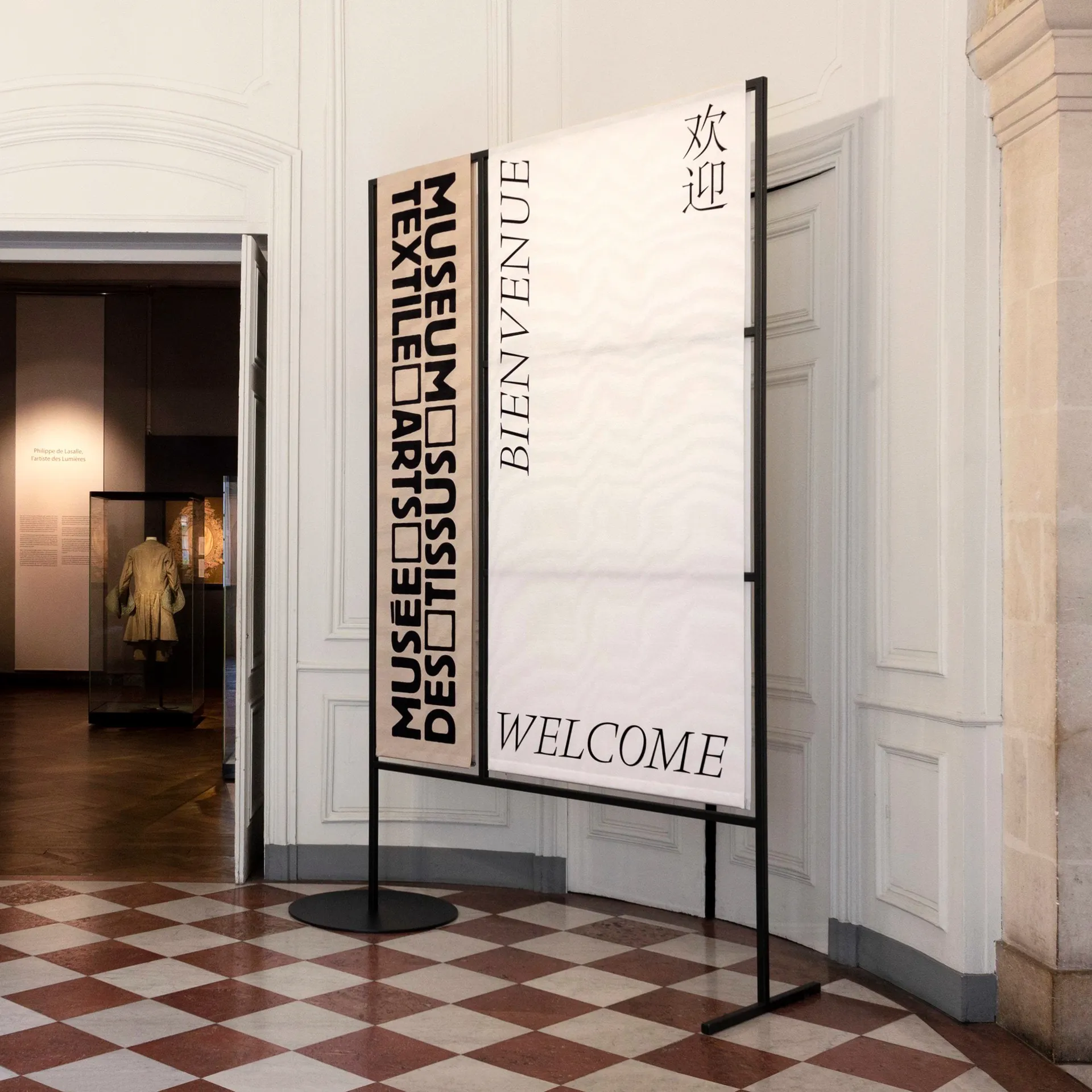 Signalétique du musée des Tissus