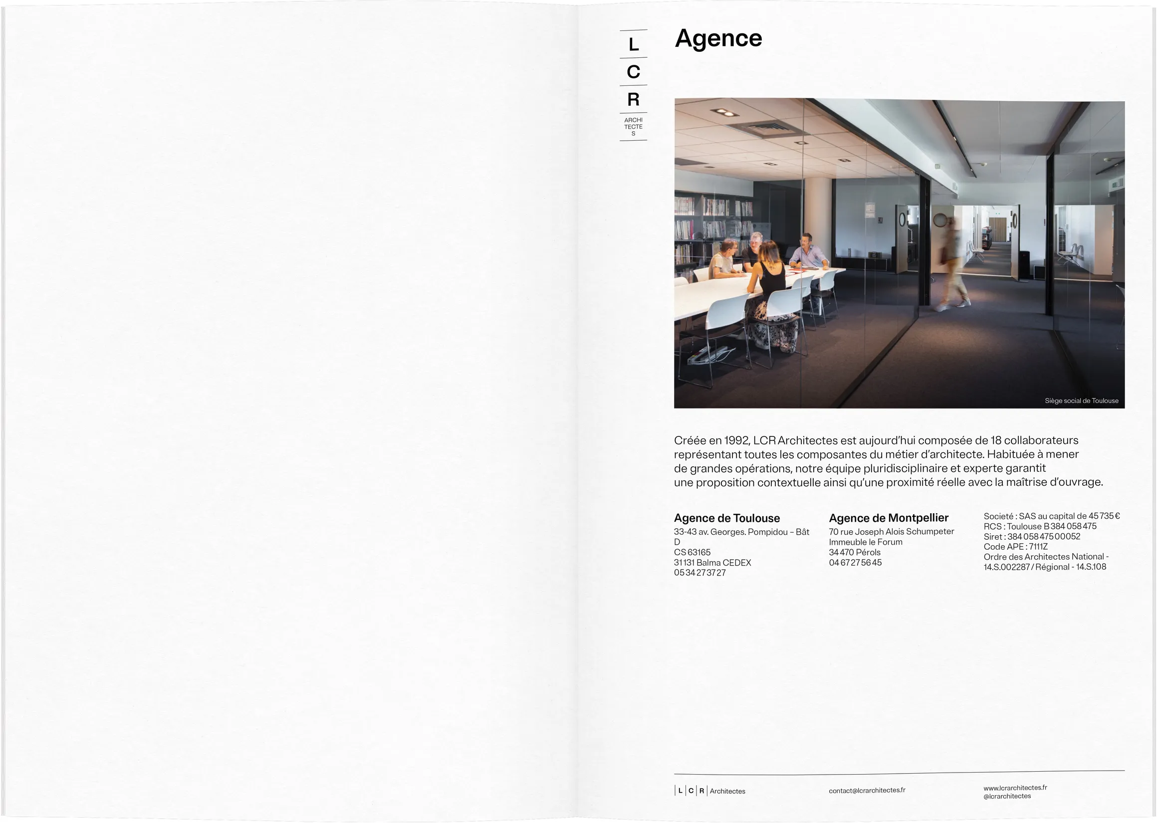Gabarit de présentation de l'agence LCR Architectes — mise en page institutionnelle pour cabinet d'architecture, graphiste freelance Montauban, Occitanie